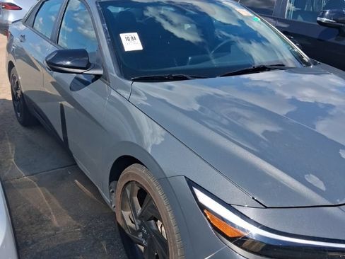 Used 2026 Hyundai Elantra Sport FWD image 2
