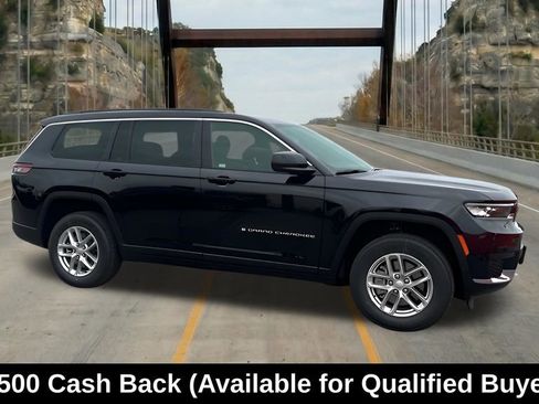 New 2025 Jeep Grand Cherokee L Laredo w/ Luxury Tech Group I image 14