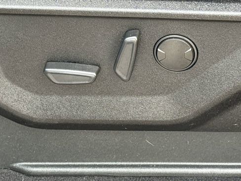 Used 2023 Ford F150 XLT w/ Equipment Group 302A High image 27