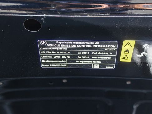 Certified 2023 BMW i4 eDrive35 w/ Premium Package RWD image 27