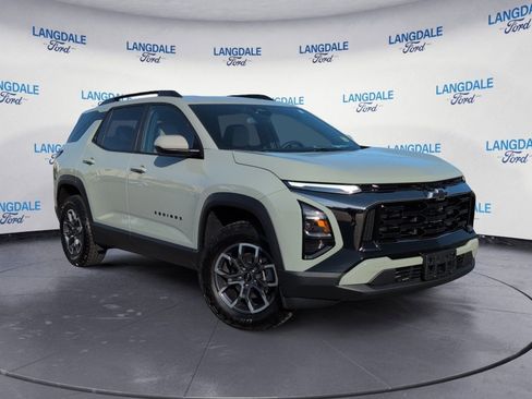 Used 2026 Chevrolet Equinox ACTIV AWD/4WD image 2