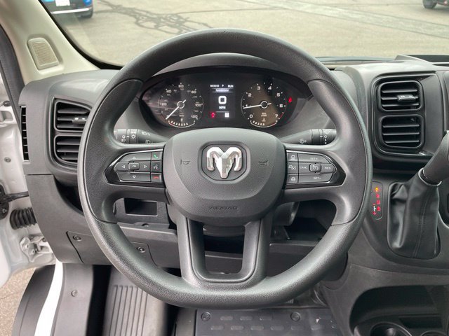 Used 2025 RAM ProMaster 2500 w/ Convenience Group FWD image 13