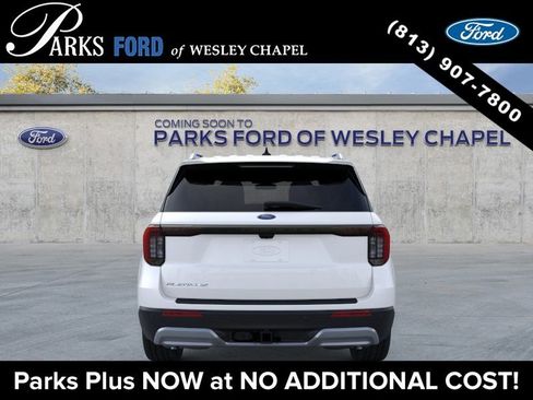 New 2026 Ford Explorer Platinum RWD image 5