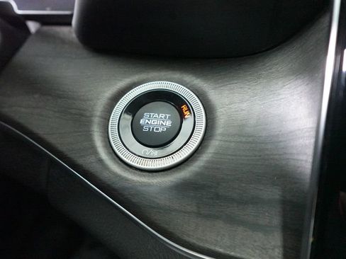 Used 2022 Jeep Grand Cherokee L Overland image 22