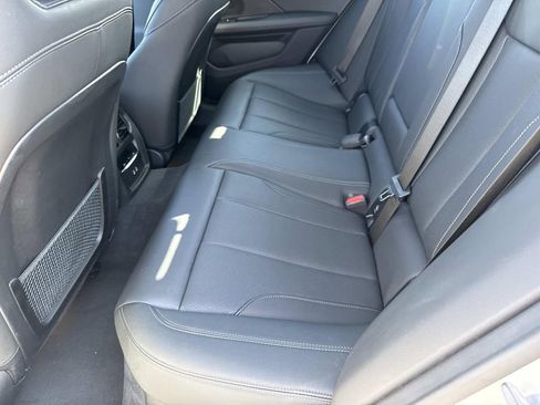 Used 2024 BMW i4 xDrive40i image 12