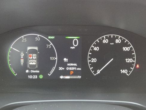 Used 2025 Honda CR-V Sport image 26