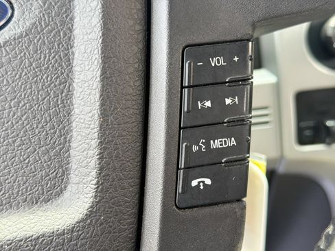 Used 2013 Ford F150 Lariat w/ Luxury Equipment Group AWD/4WD image 31