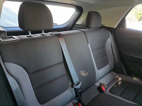 Used 2025 Chevrolet TrailBlazer LT FWD image 21