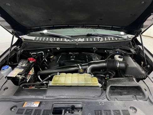 Used 2019 Lincoln Navigator Reserve AWD/4WD image 27