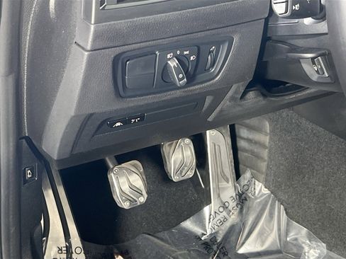 Used 2018 BMW M2 image 10