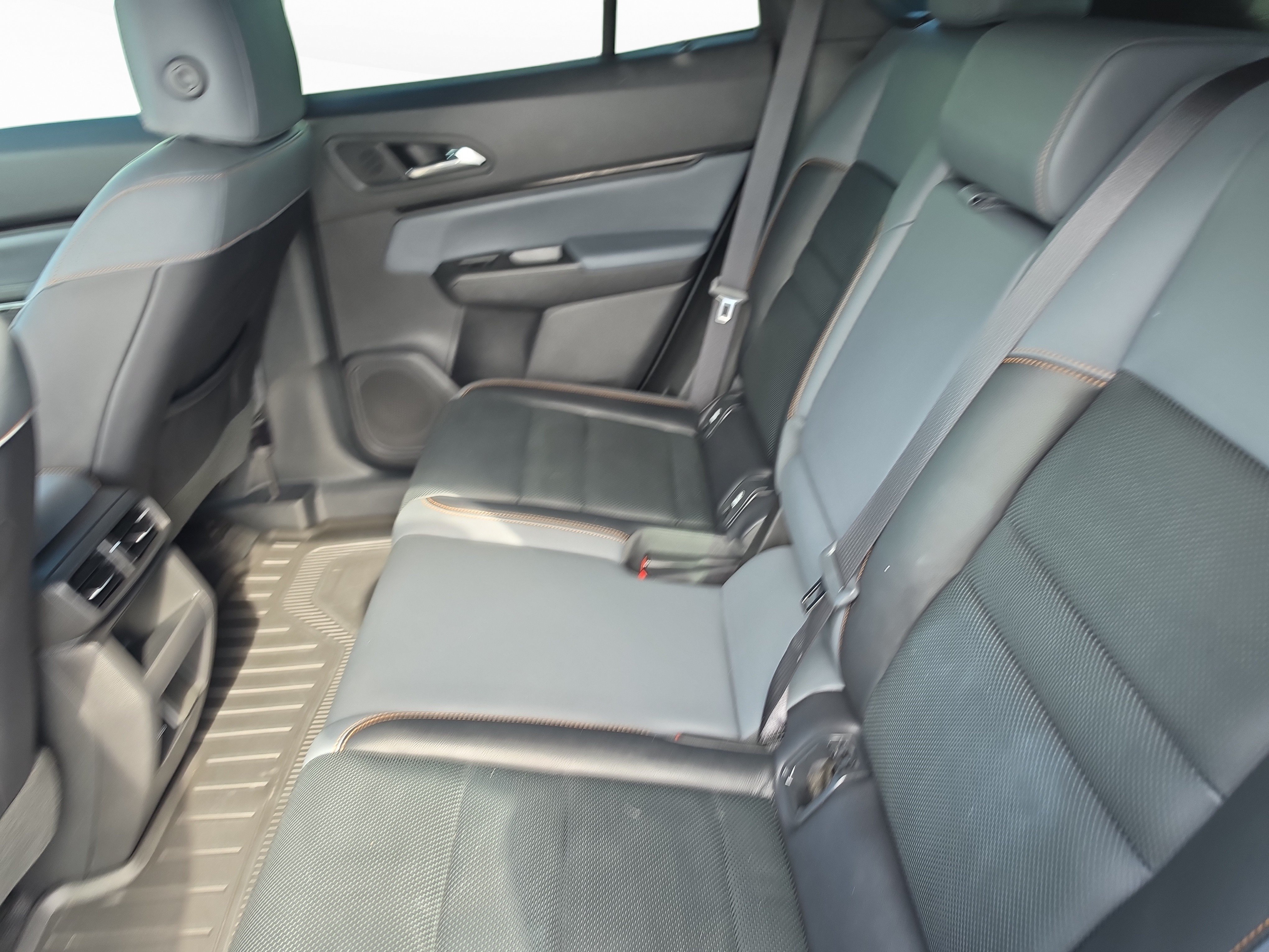 Used 2025 Honda Prologue Elite image 15