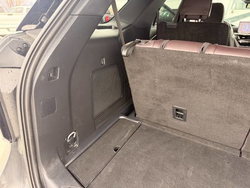 Used 2025 Ford Explorer Platinum w/ LUX Leather Package image 33