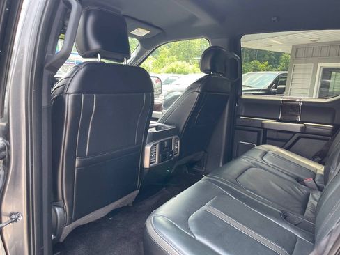 Used 2017 Ford F150 Platinum AWD/4WD image 27