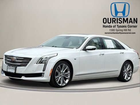 Used 2018 Cadillac CT6 Platinum image 2
