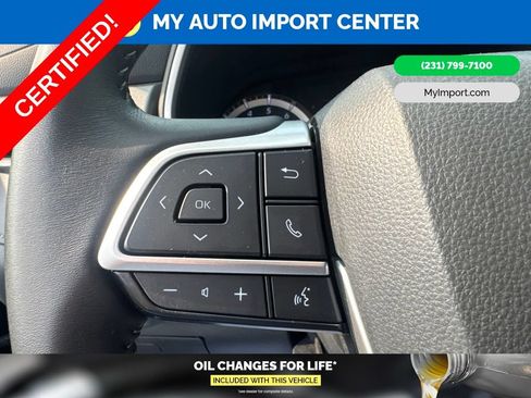 Certified 2025 Toyota Highlander XLE AWD/4WD image 16