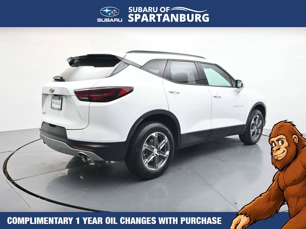 Used 2023 Chevrolet Blazer LT w/ Convenience Package FWD image 8