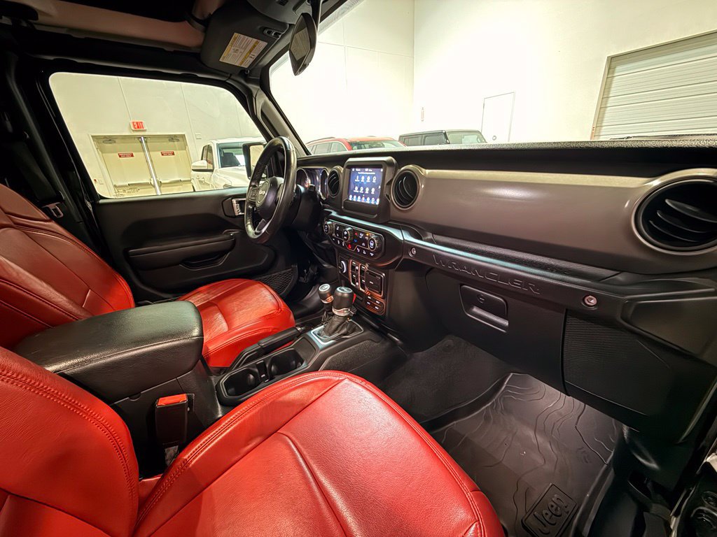 Used 2021 Jeep Wrangler Unlimited Sport AWD/4WD image 29