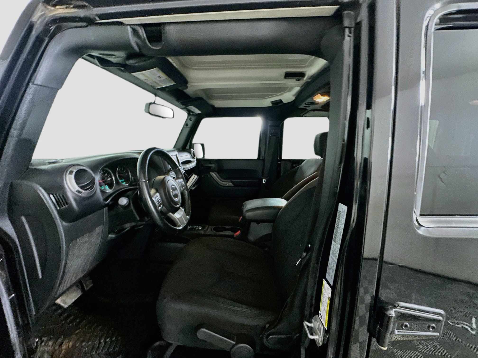 Used 2017 Jeep Wrangler Unlimited Sport AWD/4WD image 13