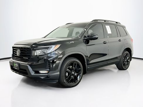 Used 2024 Honda Passport Black Edition image 3