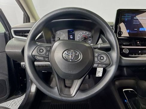 Certified 2025 Toyota Corolla LE image 11