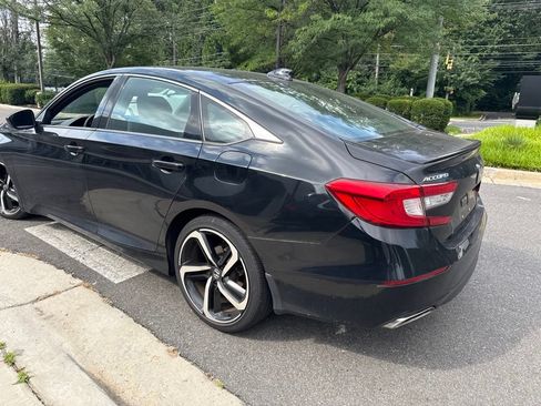 Used 2019 Honda Accord Sport image 5