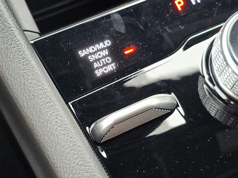 New 2025 Jeep Grand Cherokee Limited w/ MOPAR Finishing Package image 8