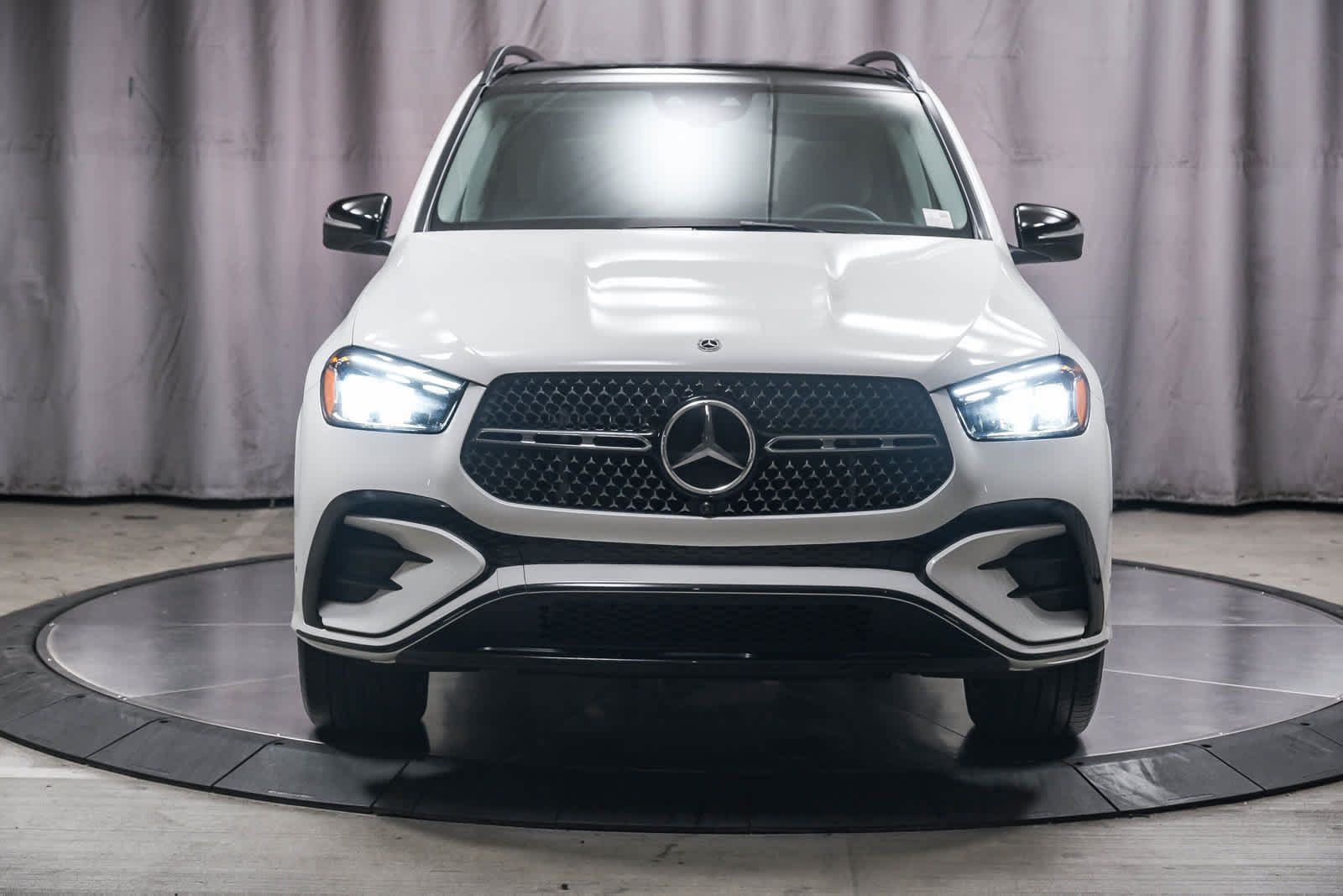 Used 2026 Mercedes-Benz GLE 450e 4MATIC image 6