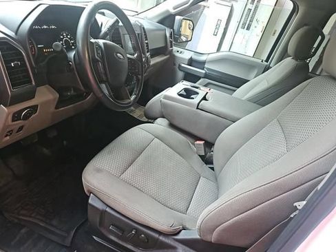 Used 2019 Ford F150 XLT w/ Equipment Group 302A Luxury AWD/4WD image 5