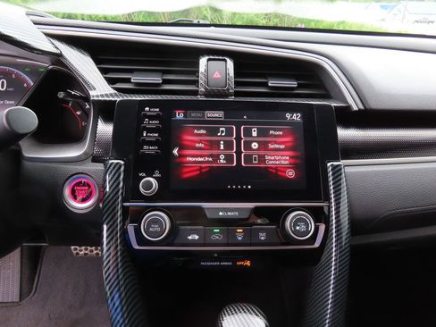 Used 2020 Honda Civic Sport image 13