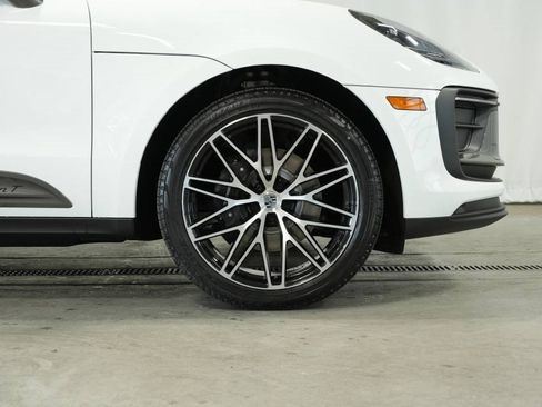 New 2025 Porsche Macan Turbo image 41