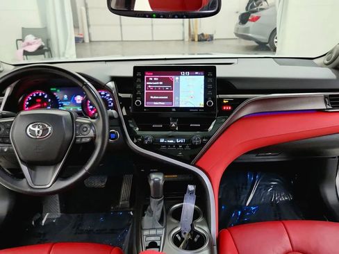 Used 2021 Toyota Camry XSE w/ Navigation Package image 34