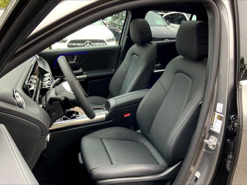 Certified 2026 Mercedes-Benz GLA 250 4MATIC image 12