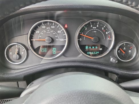 Used 2017 Jeep Wrangler Sport w/ Quick Order Package 24S image 19