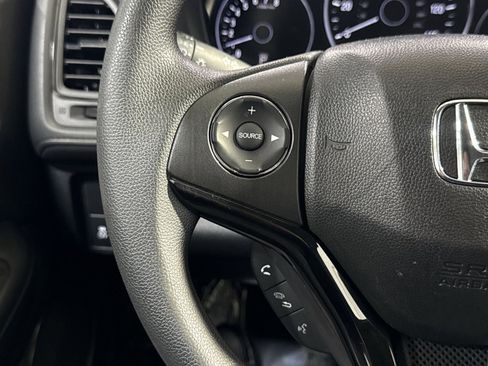 Used 2019 Honda HR-V LX image 20