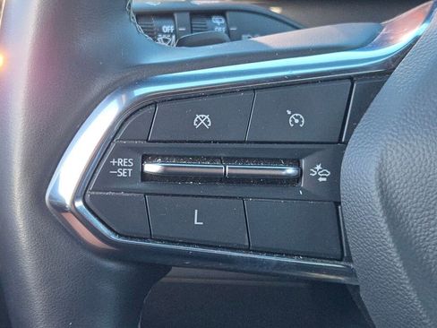 Used 2024 Chevrolet Traverse LT AWD/4WD image 37