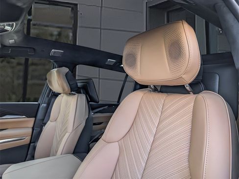 New 2026 Cadillac Escalade IQ Luxury 2 image 10