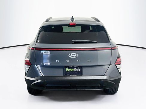 Used 2025 Hyundai Kona SEL AWD/4WD image 7