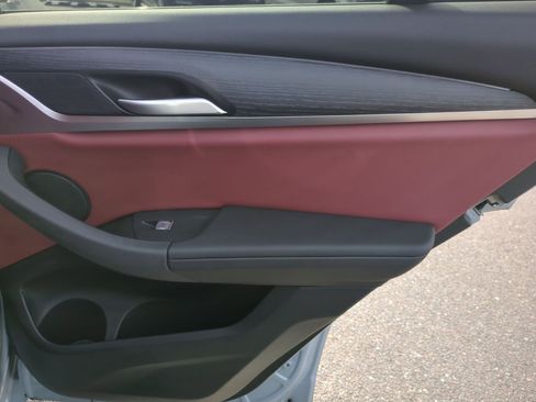 Used 2023 BMW X4 xDrive30i w/ M Sport Package image 34