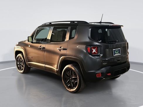 Used 2018 Jeep Renegade Trailhawk w/ UConnect 8.4 Nav Group image 6