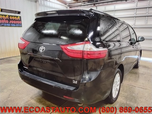 Used 2017 Toyota Sienna XLE w/ XLE Navigation Package AWD/4WD image 3