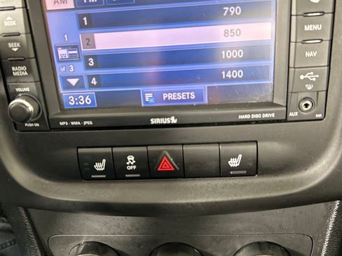 Used 2013 Dodge Avenger R/T w/ Sun/Sound Group image 14