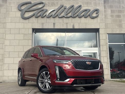 Used 2024 Cadillac XT6 Premium Luxury w/ Platinum Package image 1