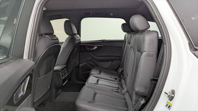 Used 2023 Audi Q7 2.0T Premium Plus w/ Premium Plus Package AWD/4WD image 13