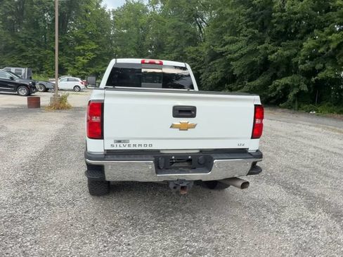 Used 2018 Chevrolet Silverado 2500 LTZ w/ Duramax Plus Package AWD/4WD image 7