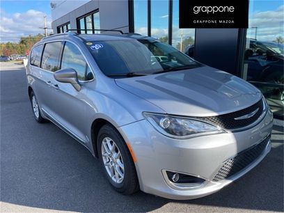 Used 2020 Chrysler Pacifica Touring-L
