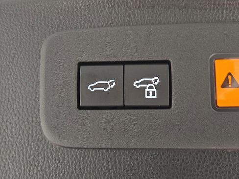 Used 2024 Lexus GX 550 image 30