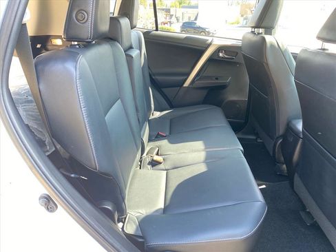 Used 2014 Toyota RAV4 Limited AWD/4WD image 24