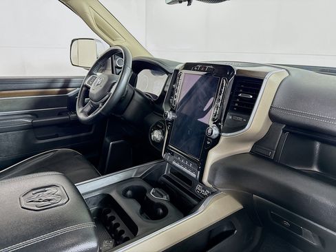 Used 2022 RAM 3500 Laramie image 28