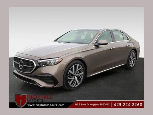 Used 2025 Mercedes-Benz E 350 4MATIC Sedan image 1