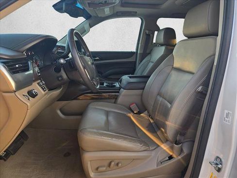 Used 2019 Chevrolet Tahoe LT RWD image 16